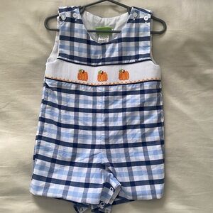 Precious checked shortall outfit with smocked pumpkins